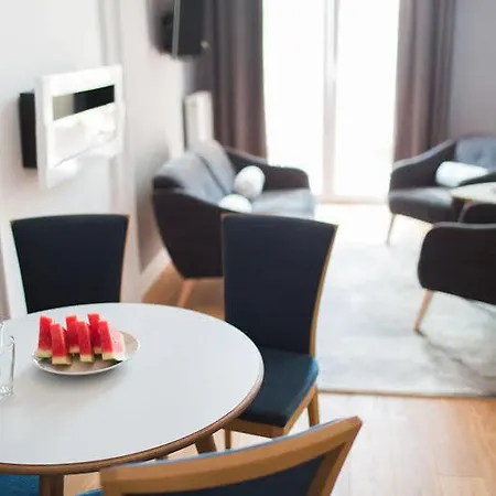 Apartwawel Отель