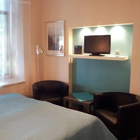 Apartwawel Отель
