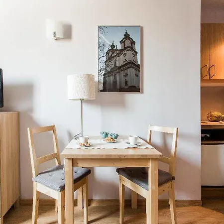 Szálloda Apartwawel 5*