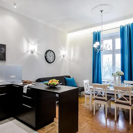 Apartwawel Szálloda 5*